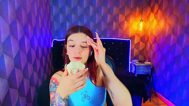 LiaHarryis online show from 09.11.25