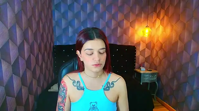 LiaHarryis online show from 10.11.25