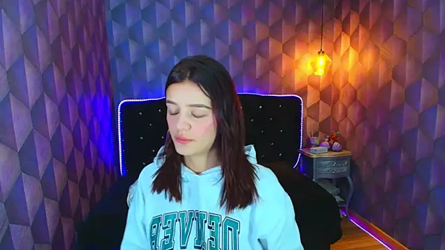 LiaHarryis online show from 02.08.26