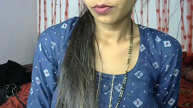 Snapshot of Anjali_Milsi chatting on 02.26.25 Anjali Milsi online show from 02.26.25
