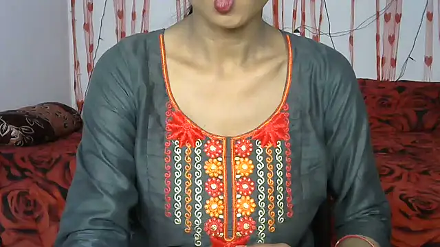 Snapshot of Anjali_Milsi chatting on 03.22.25 Anjali Milsi online show from 03.22.25