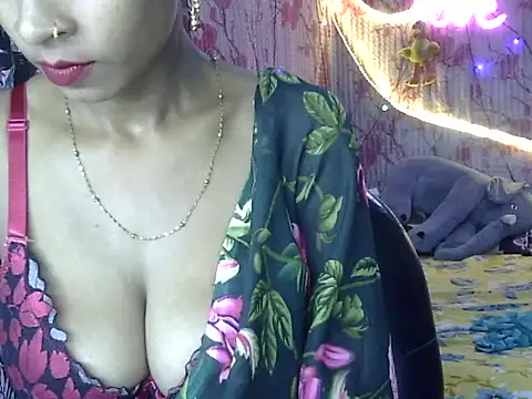 Snapshot of Anjali_Milsi chatting on 09.13.25 Anjali Milsi online show from 09.13.25