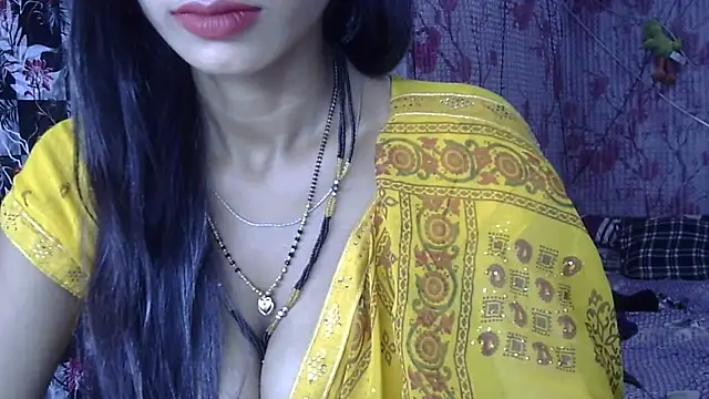 Snapshot of Anjali_Milsi chatting on 10.18.25 Anjali Milsi online show from 10.18.25