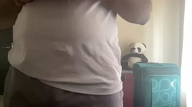 Snapshot of dhruv-sluppy chatting on 01.02.25 dhruv-sluppy online show from 01.02.25