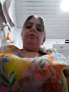 Lady nice cat online show from 02.15.25