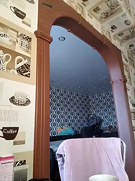 Lady nice cat online show from 10.13.25