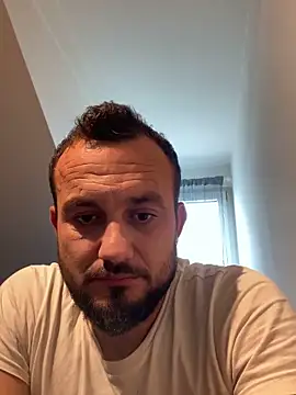 cosmin9000 online show from 10.12.25