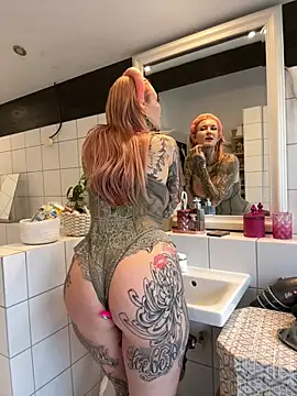 Stella-Kink online show from 12.21.25