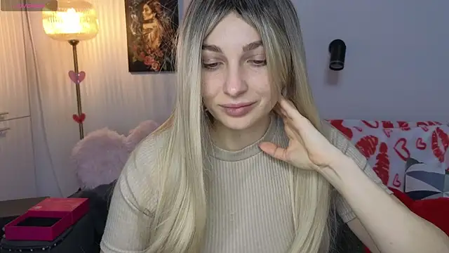 Snapshot of Yoda21 chatting on 02.10.26 Yoda21 online show from 02.10.26