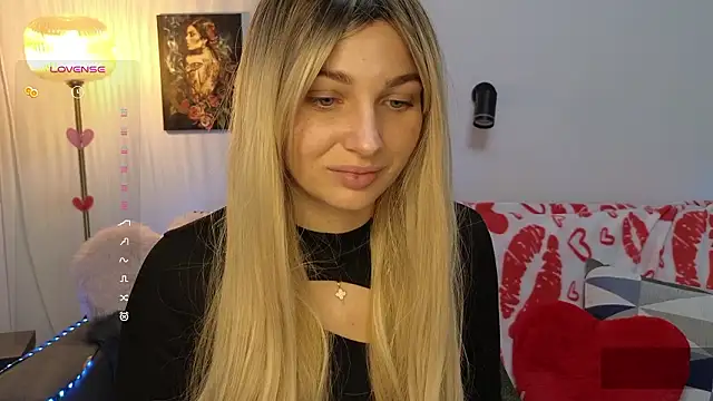 Snapshot of Yoda21 chatting on 02.11.26 Yoda21 online show from 02.11.26