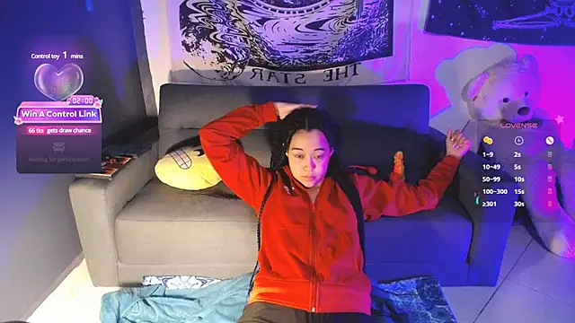 Snapshot of ela_0 chatting on 01.22.25 ela 0 online show from 01.22.25