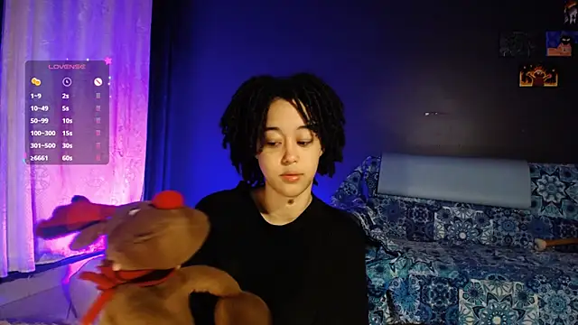 Snapshot of ela_0 chatting on 03.09.25 ela 0 online show from 03.09.25