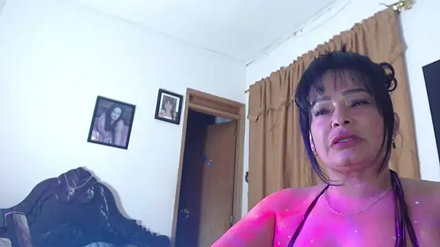 seleneh online show from 12.31.24