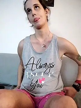 LauraBaby online show from 11.30.25