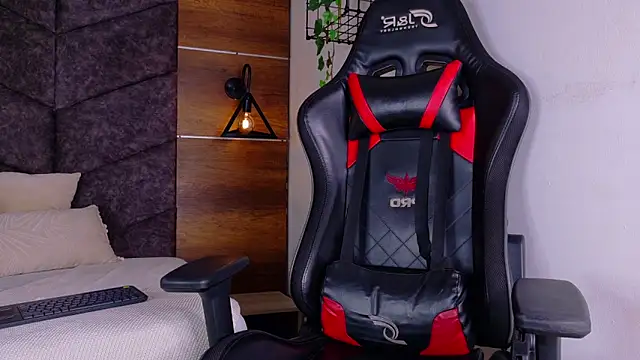 nahomi campbell online show from 01.17.26