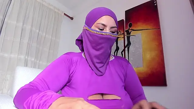 Amina hafsa online show from 02.26.25