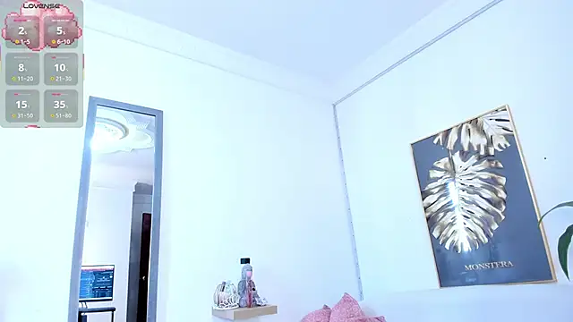 Amina hafsa online show from 10.31.25