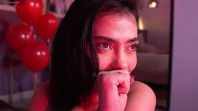 ElleDiane online show from 02.14.25