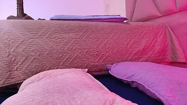 arl chloee online show from 09.09.25