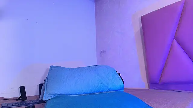 arl chloee online show from 09.23.25