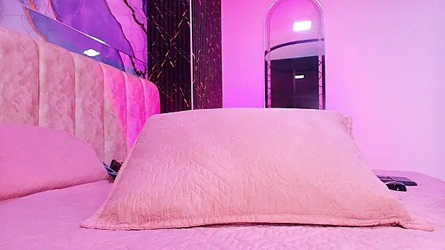 arl chloee online show from 03.23.26