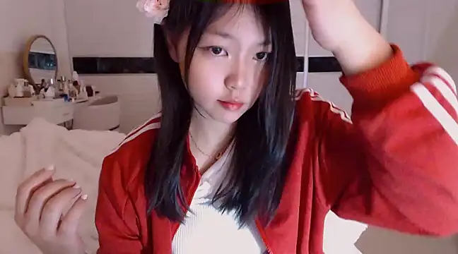 -Lucky Girl online show from 02.16.25