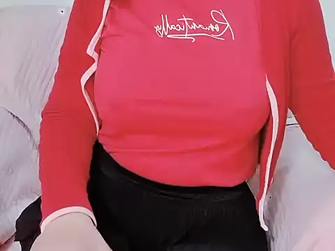 Bella Babi online show from 02.13.25