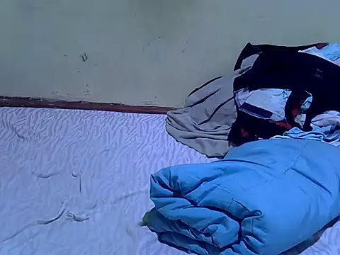 Medilina 01 online show from 10.19.25