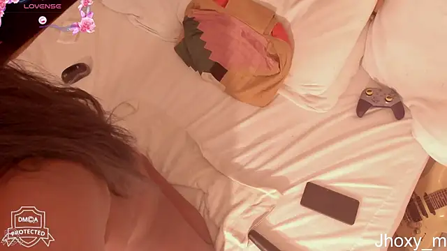 Jhoxy M online show from 02.28.25