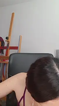 Snapshot of AliceRossi chatting on 11.12.25 AliceRossi online show from 11.12.25