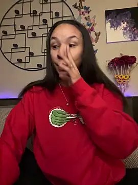  Neeka  online show from 01.25.25