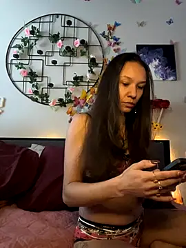  Neeka  online show from 11.12.25