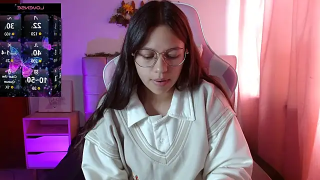 SamanthaRoldaan online show from 02.22.25