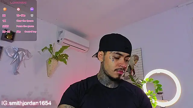 JordanSmiith  online show from 11.14.25