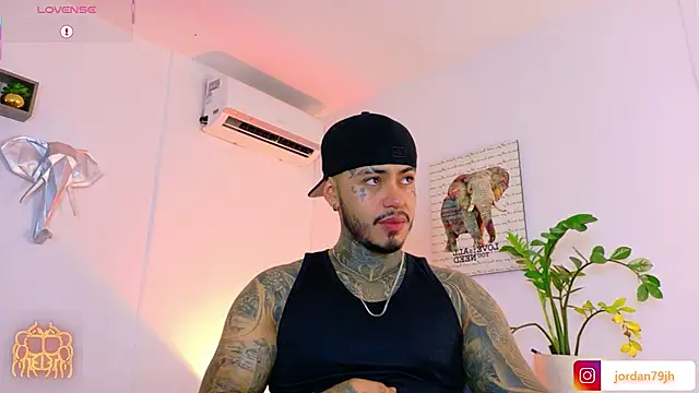 Snapshot of JordanSmiith_ chatting on 07.03.26 JordanSmiith online show from 07.03.26
