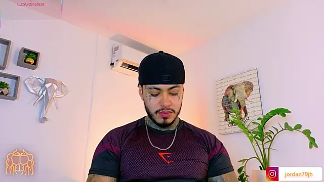 Snapshot of JordanSmiith_ chatting on 07.16.26 JordanSmiith online show from 07.16.26