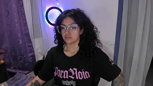 witchviolet online show from 01.05.25