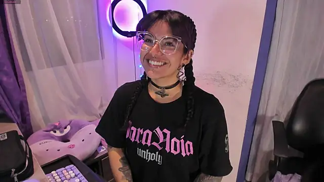 witchviolet online show from 01.20.25