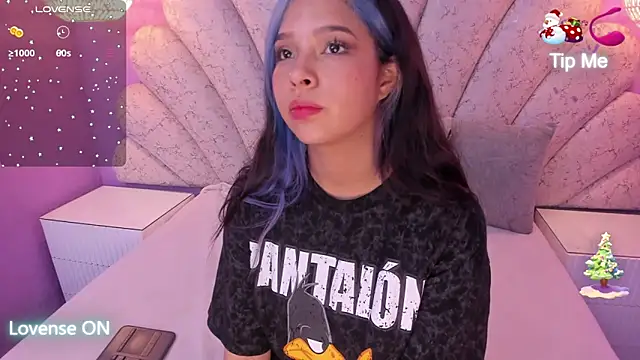 chloe watson  online show from 12.26.24