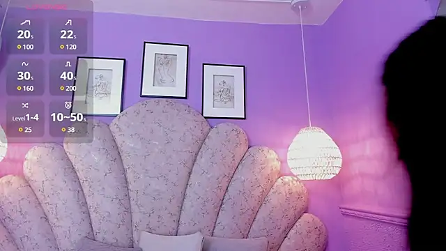 chloe watson  online show from 03.18.25