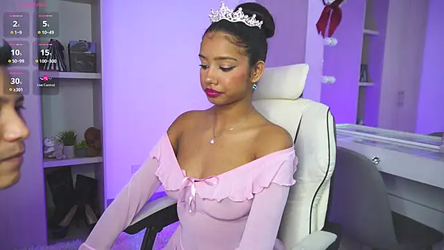 Snapshot of forever__young chatting on 10.24.25 forever young online show from 10.24.25