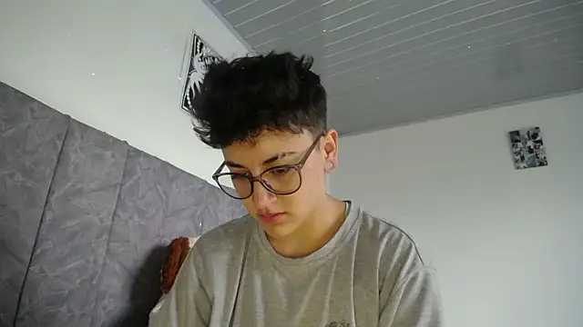 linda 33 online show from 03.26.26