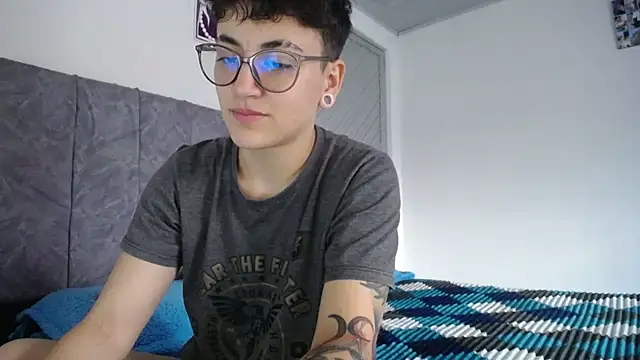 linda 33 online show from 03.29.26