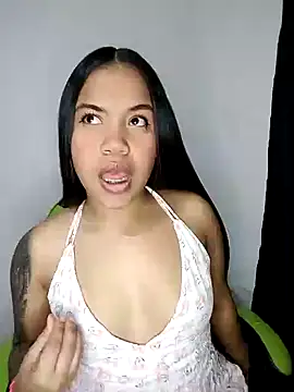 leila 22 online show from 12.31.24