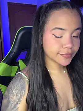 leila 22 online show from 03.14.26