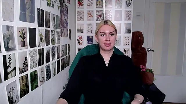 CapriScorpion online show from 04.14.26