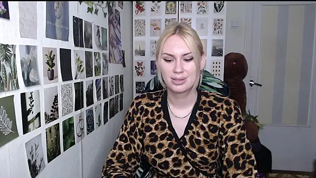 CapriScorpion online show from 06.10.26