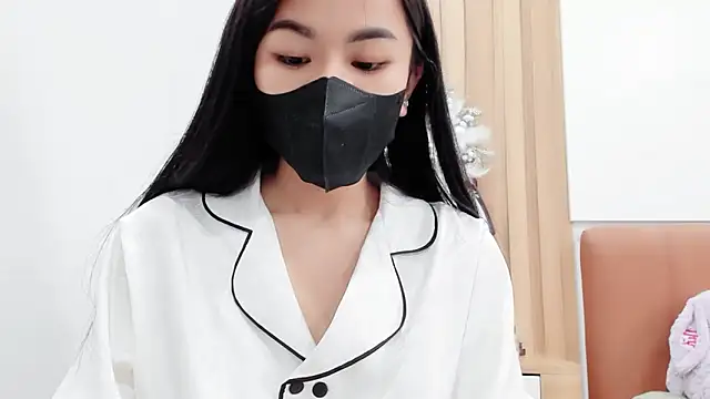 Lita-Julia online show from 01.17.25