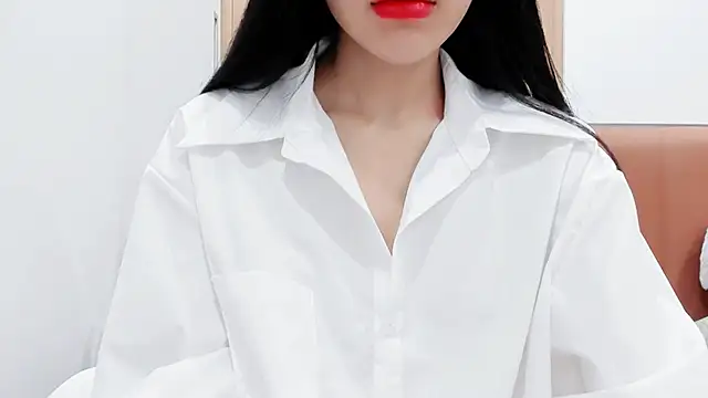 Lita-Julia online show from 01.18.25