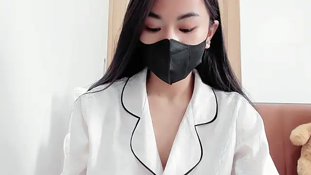 Lita-Julia online show from 02.26.25